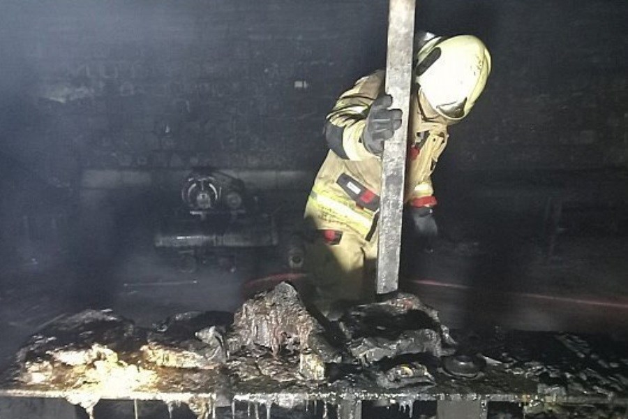 تصویر 2 کشته و زخمی در آتش سوزی واحد صنعتی سمنان