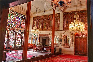 زیبایی کاخ چهلستون اصفهان از دریچه دوربین عکاس پرسون &#47; ببینید