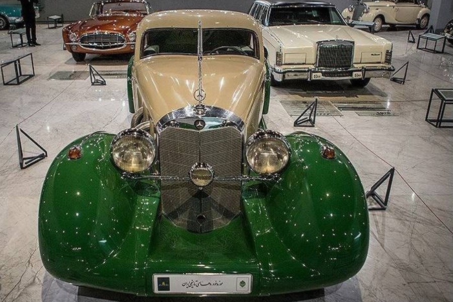 تصویر بازدید از گنجینه موزه خودروهای تاریخی برای اولین بار  در کشور