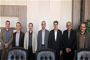 معرفی ظرفیت صنعت بیمه در دیدار با بازرگانان استان سمنان