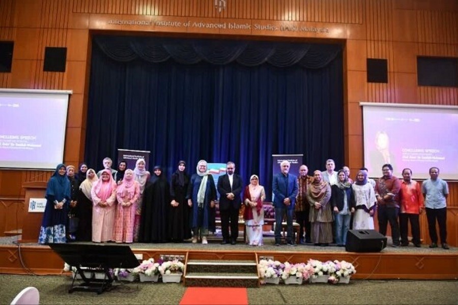 تشکیل مجمع جهانی زنان مسلمان ۲۰۲۴ در کوالالامپور&#47; اسلام همواره بر نقش یکسان زن و مرد تاکید کرده است