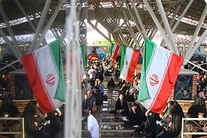 مراسم مهمانی لاله‌ها و تجلیل از شهدای ادیان توحیدی در تبریز