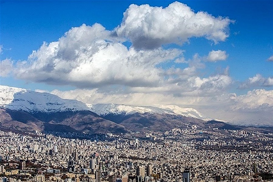 تصویر وضعیت هوای تهران در نهم فروردین‌