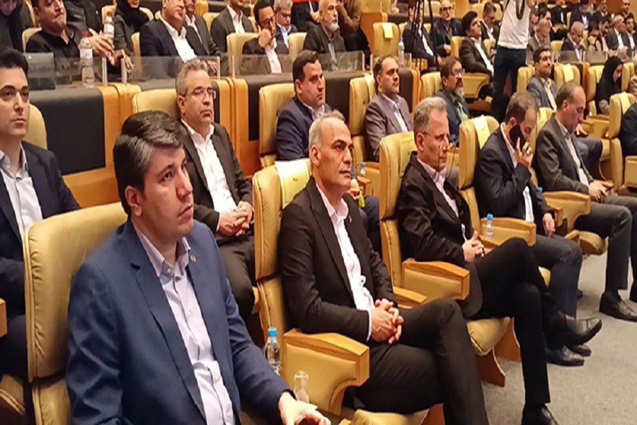 حضور مدیرعامل بانک توسعه صادرات ایران در افتتاحیه پنجمین نمایشگاه انرژی