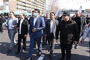 حضور مدیرعامل و مدیران بانک توسعه تعاون در راهپیمایی 22 بهمن
