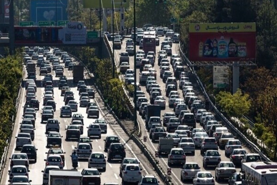 ترافیک سنگین در بزرگراه‌های پایتخت
