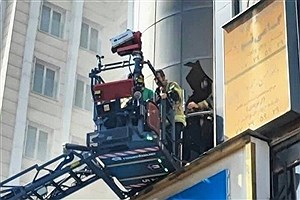 نجات ۳۰ زن و مرد در حادثه آتش‌سوزی امروز تهرانپارس