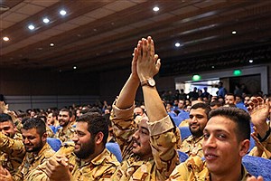 قدردانی از سربازان حافظ امنیت انتخابات