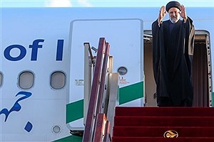 دقایقی قبل رئیسی الجزیره را به مقصد تهران ترک کرد