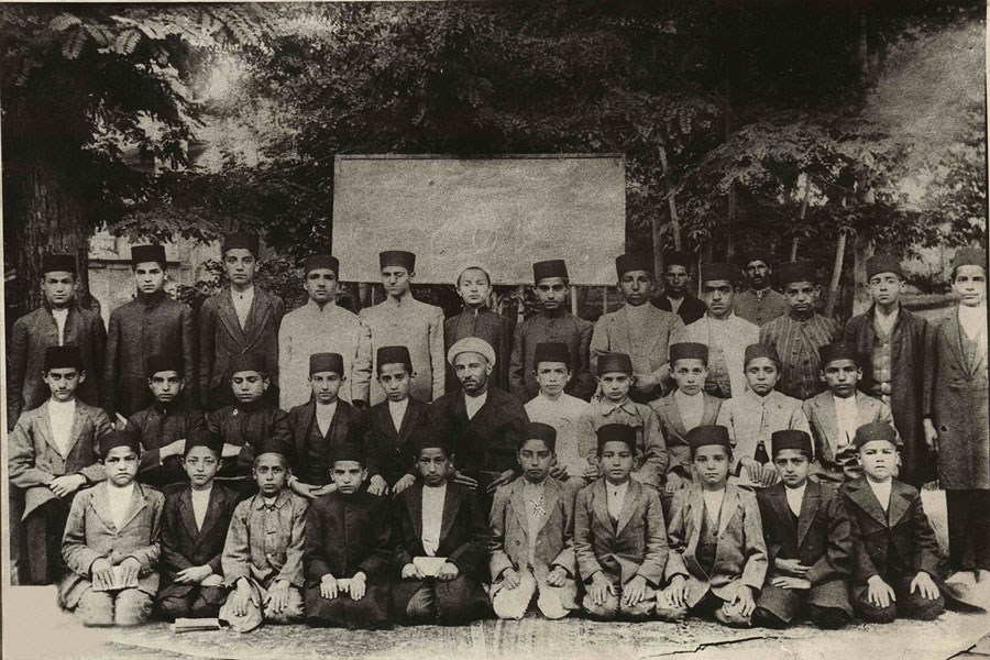 تصویر فیش حقوقی باورنکردنی یک معلم در دوران قاجار