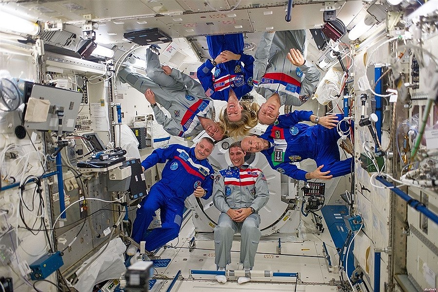 تصویر فضانوردان چقدر حقوق می گیرند؟