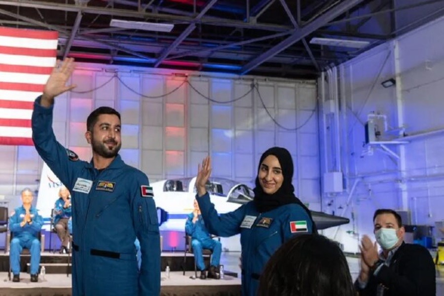 فضانوردان اماراتی برای ماه رمضان به امارات برمی‌گردند