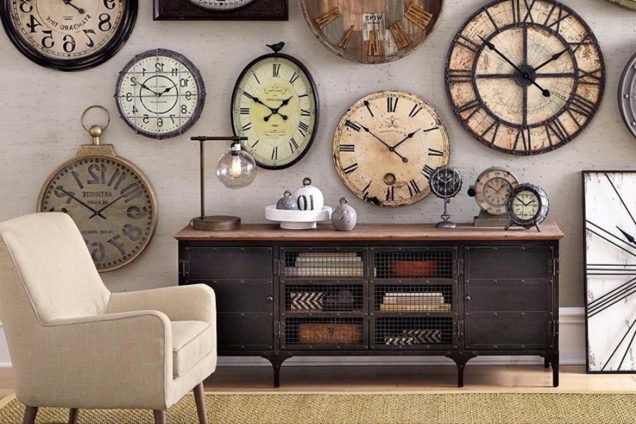 تصویر ساعت دیواری رو چطور با دکوراسیون خونه ست میکنن؟