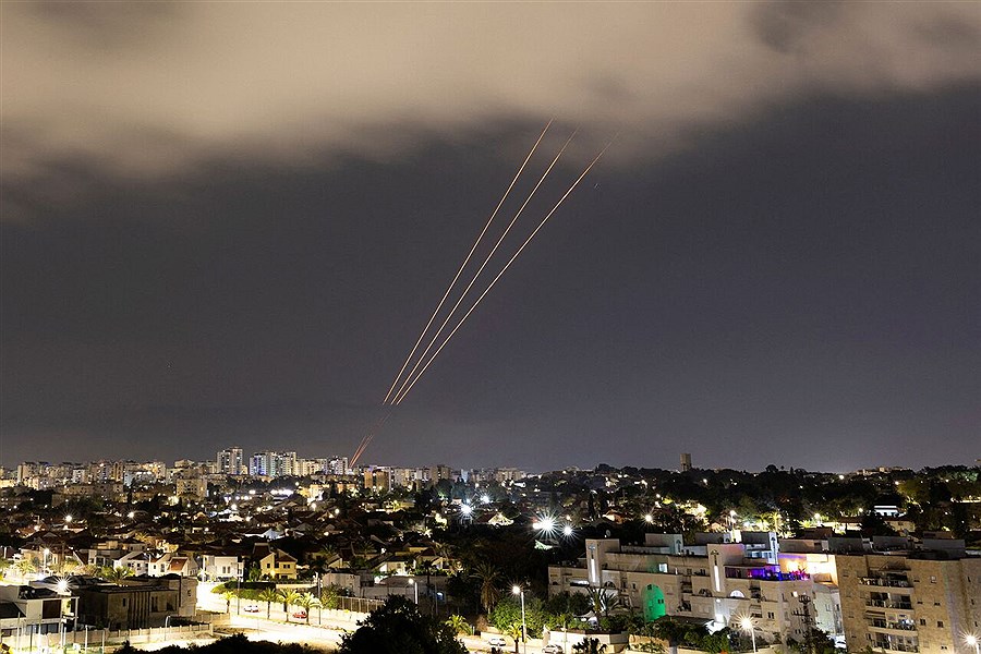 تصویر بازتاب حمله ایران به اسرائیل در رسانه‌های ژاپن