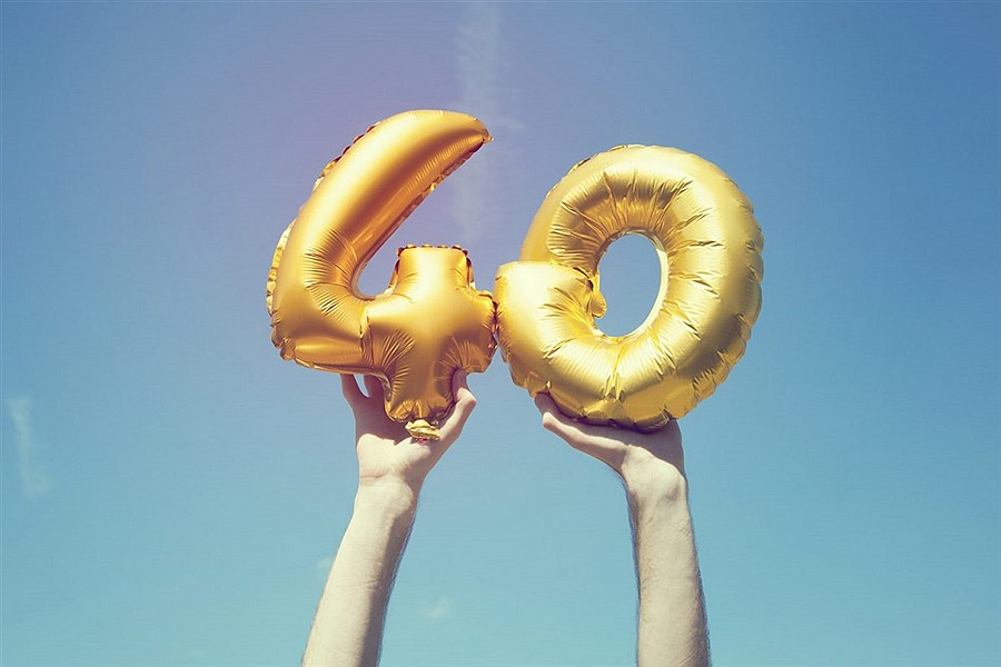 ۹ عادت اشتباه که باید در دوران طلایی ۴۰ سالگی کنار بگذارید