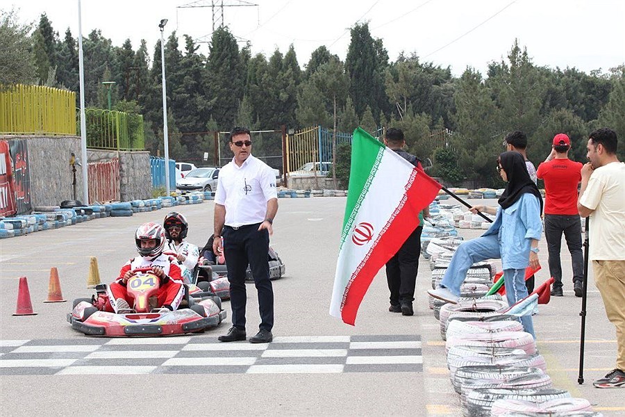 تصویر تصاویر پُرسون از مسابقات کارتینگ استان اصفهان