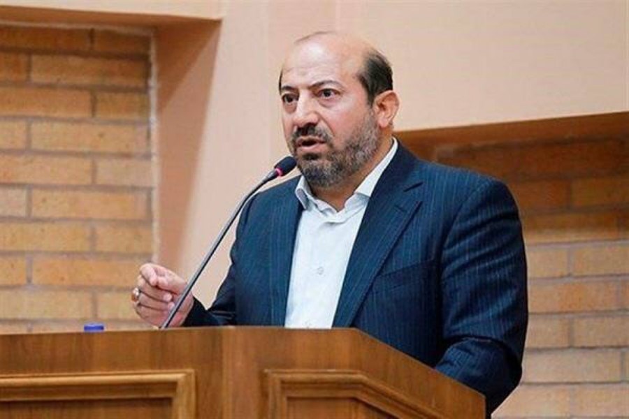 تصویر توهین به حوزه های علمیه در یک مداحی نابخردانه!