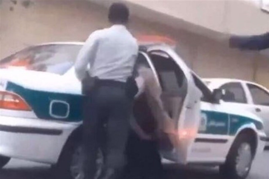 تصویر واکنش پلیس به ویدیو برخورد غیرقانونی یک مامور هنگام دستگیری یک زن