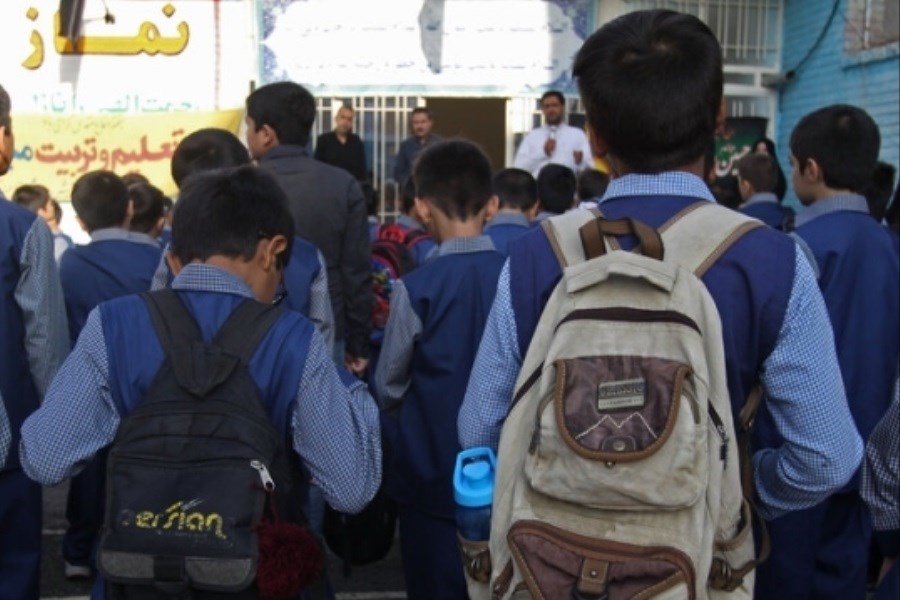 تصویر مدارس مشهد فردا باز است یا تعطیل؟