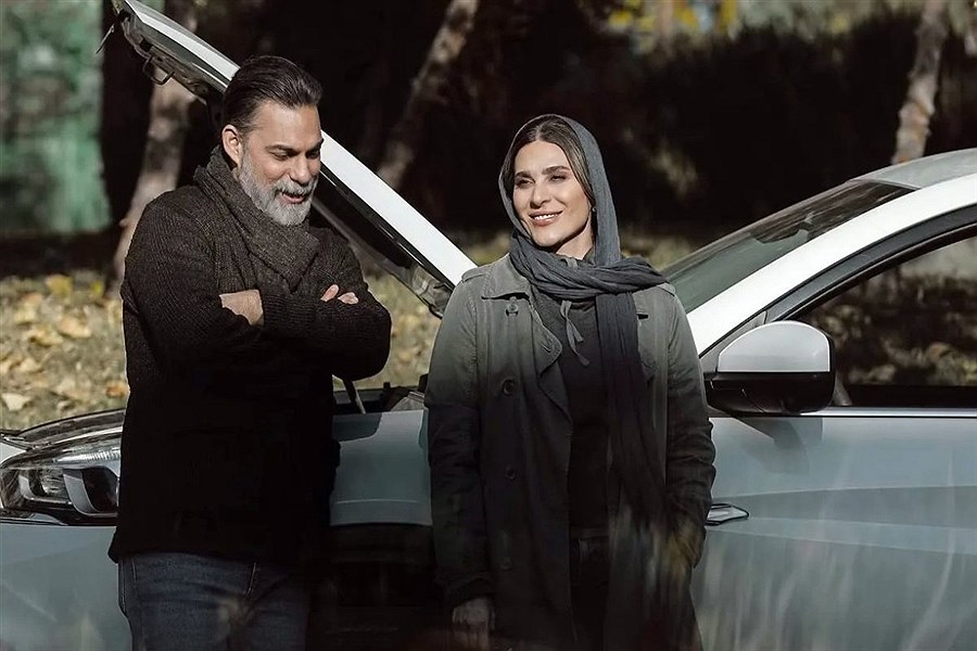 تصویر حمله بی‌سابقه به سریال افعی تهران: زرد و جعلی است