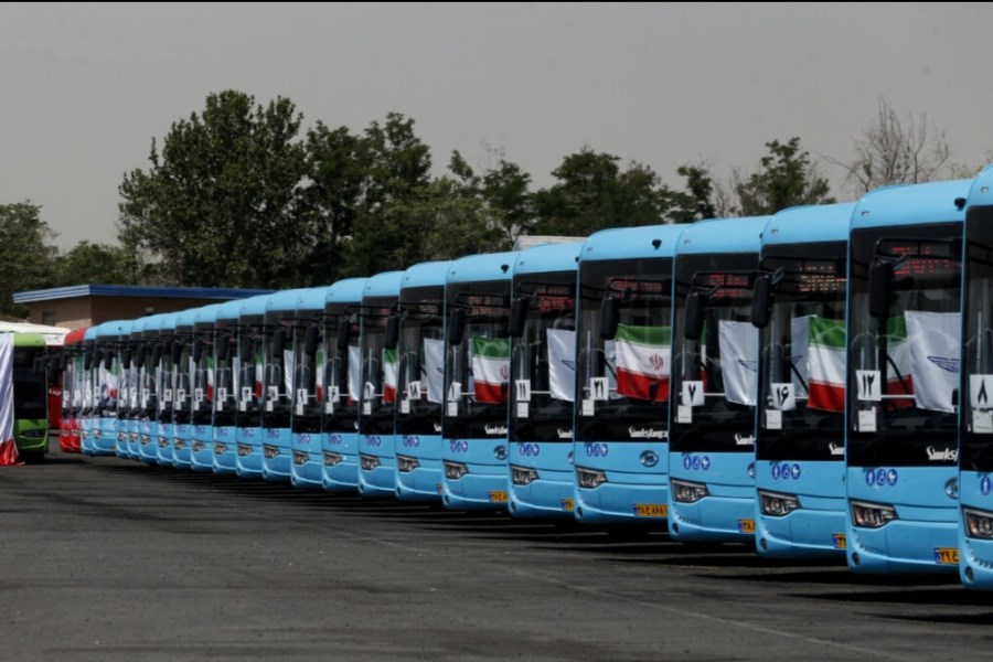 تصویر دلیل کمبود اتوبوس‌های جدید به خطوط شهری اصفهان چیست؟