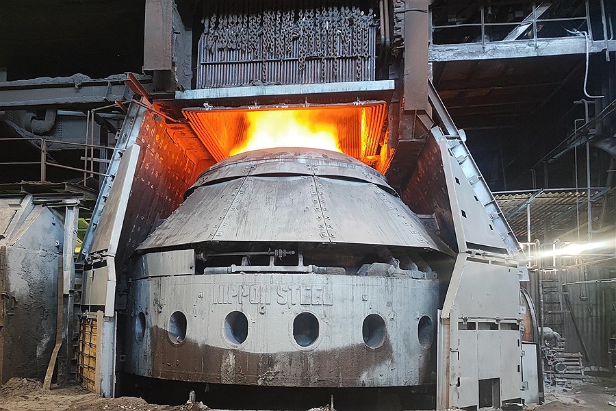 تصویر تعمیرات اساسی کنورتور2 در راستای جهش تولید ذوب آهن اصفهان