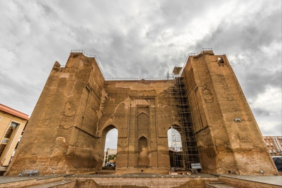 انعقاد قرارداد پروژه مرمت و سامان‌دهی مسجد جامع علیشاه تبریز&#47; سرخط‌های مرمتی و سامان‌دهی این بنای تاریخی احصا شدند
