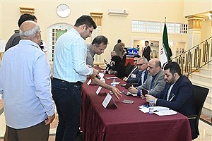 ایرانیان مقیم عمان در انتخابات شرکت کردند