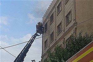 وقوع آتش‌سوزی در یک ساختمان در تهران