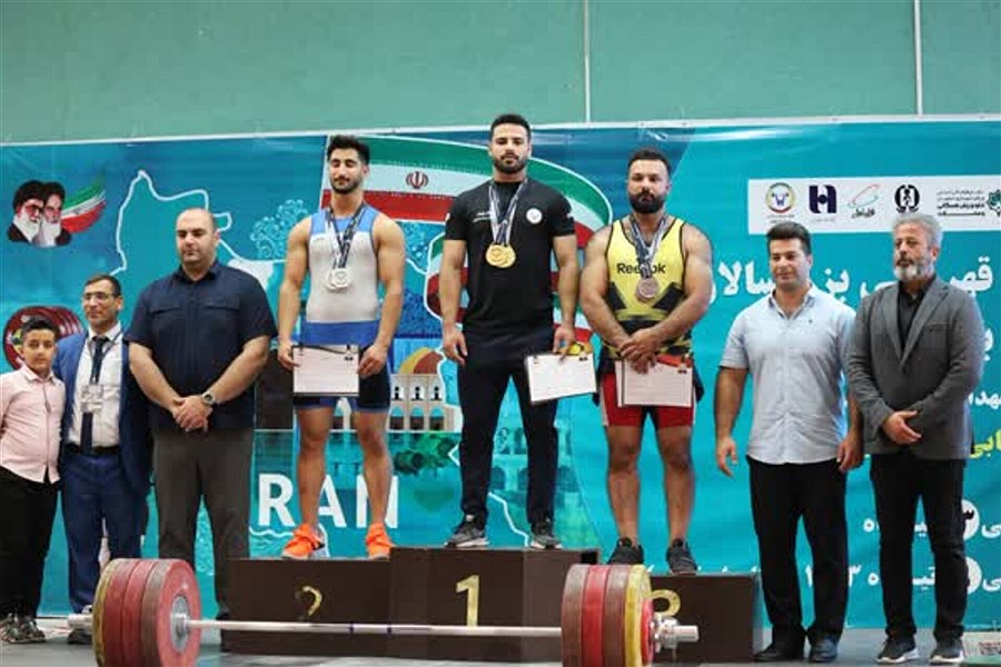 تصویر مسابقات وزنه‌برداری قهرمانی کشور به میزبانی اصفهان به پایان رسید