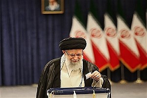نماهنگ «ایران قوی، جمهوری اسلامی سرافراز» + فیلم