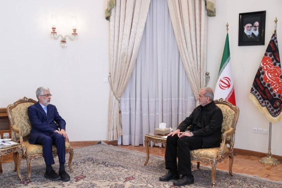 تصویر حدادعادل با رئیس جمهور منتخب دیدار کرد