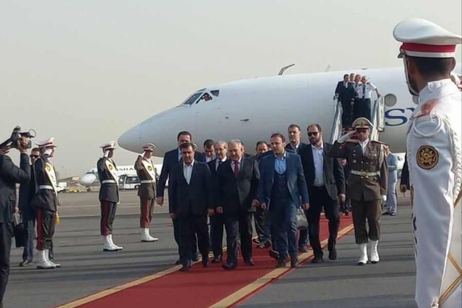 تصویر ورود نخست وزیر سوریه به تهران