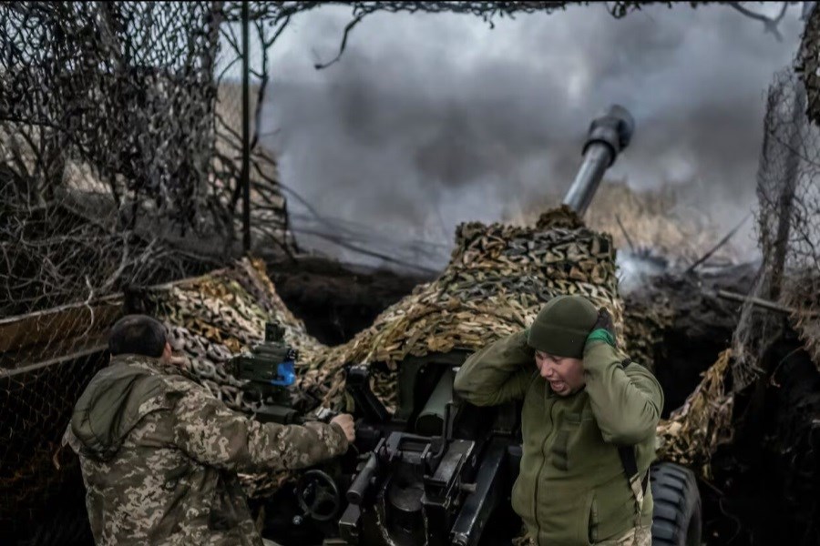 تصویر بررسی پیشروی نیروهای روسیه در خاک اوکراین