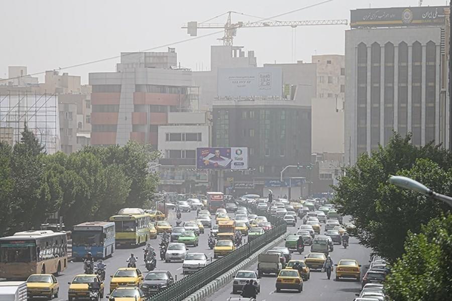 تصویر پایداری هوای ناسالم در تهران