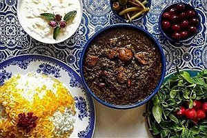 خورش لپه قرمه اصیل دامغانی، پیوند خوشمزه قرمه سبزی و قیمه!