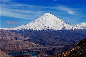 جستجو برای یافتن کوهنورد مفقودی در قله دماوند ادامه دارد