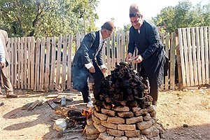 آیین سنتی «دَمَه درِکَری» در دلیجان+ فیلم