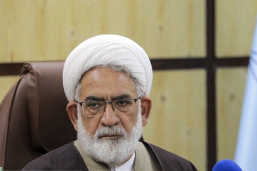 تصویر فعالان اقتصادی در خط مقدم جبهه مهمی قرار دارند