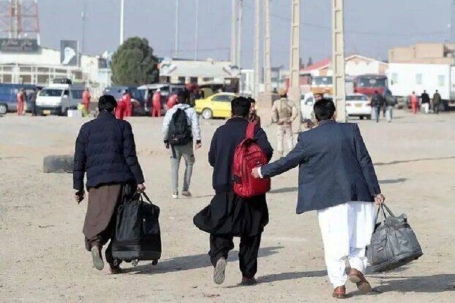 تصویر بیش از دو میلیون افغانستانی از کشور اخراج می شوند