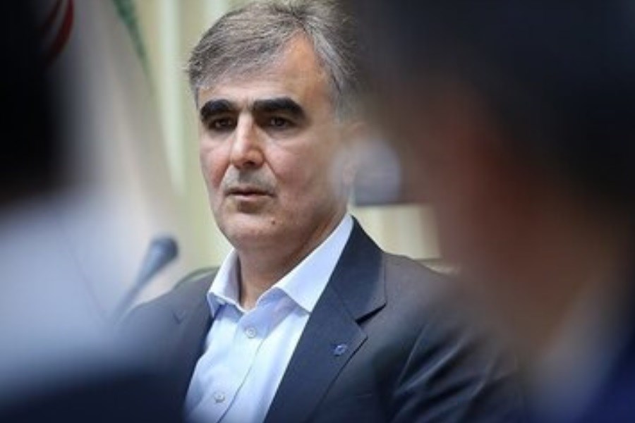 فرزین عازم روسیه شد