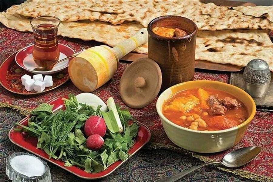 تصویر طرز تهیه آبگوشت رستورانی با بهترین ادویه برای خوشمزه شدن