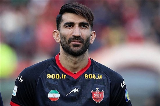 بیرانوند از کادر فنی و مدیران تراکتور عذرخواهی کرد/ ببینید