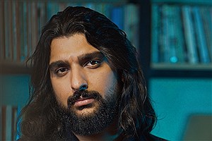 اجرای پسر ناصر عبداللهی در جشن حافظ+ویدیو