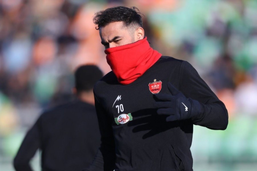 تصویر بازگشت اوستون اورونوف به تمرینات گروهی پرسپولیس
