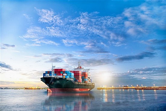 توقیف بزرگ سوخت قاچاق در آب‌های جنوبی کشور/ فیلم