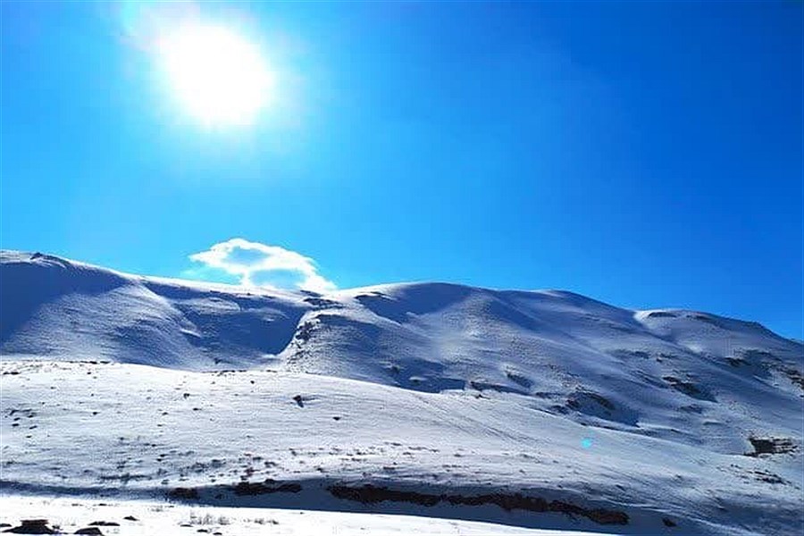 تصویر آخرین برف‌های سپیدان فارس در پایان اسفند ماه 1403&#47; عکس ببینید