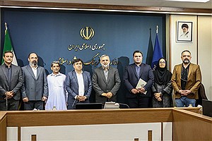 « اِوَز » پایتخت کتاب ایران شد