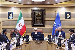 باید از تجارب علمی و فناوری سایر کشورها استفاده کرد