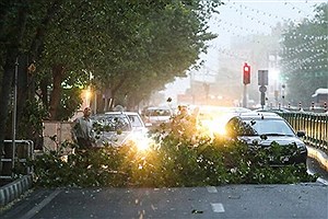 هشدار سازمان هواشناسی  و آتش نشانی مبنی بر وقوع طوفان در تهران